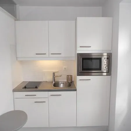 Iberia - Biarritz, Studio Flat, 2 Persons Hotel *